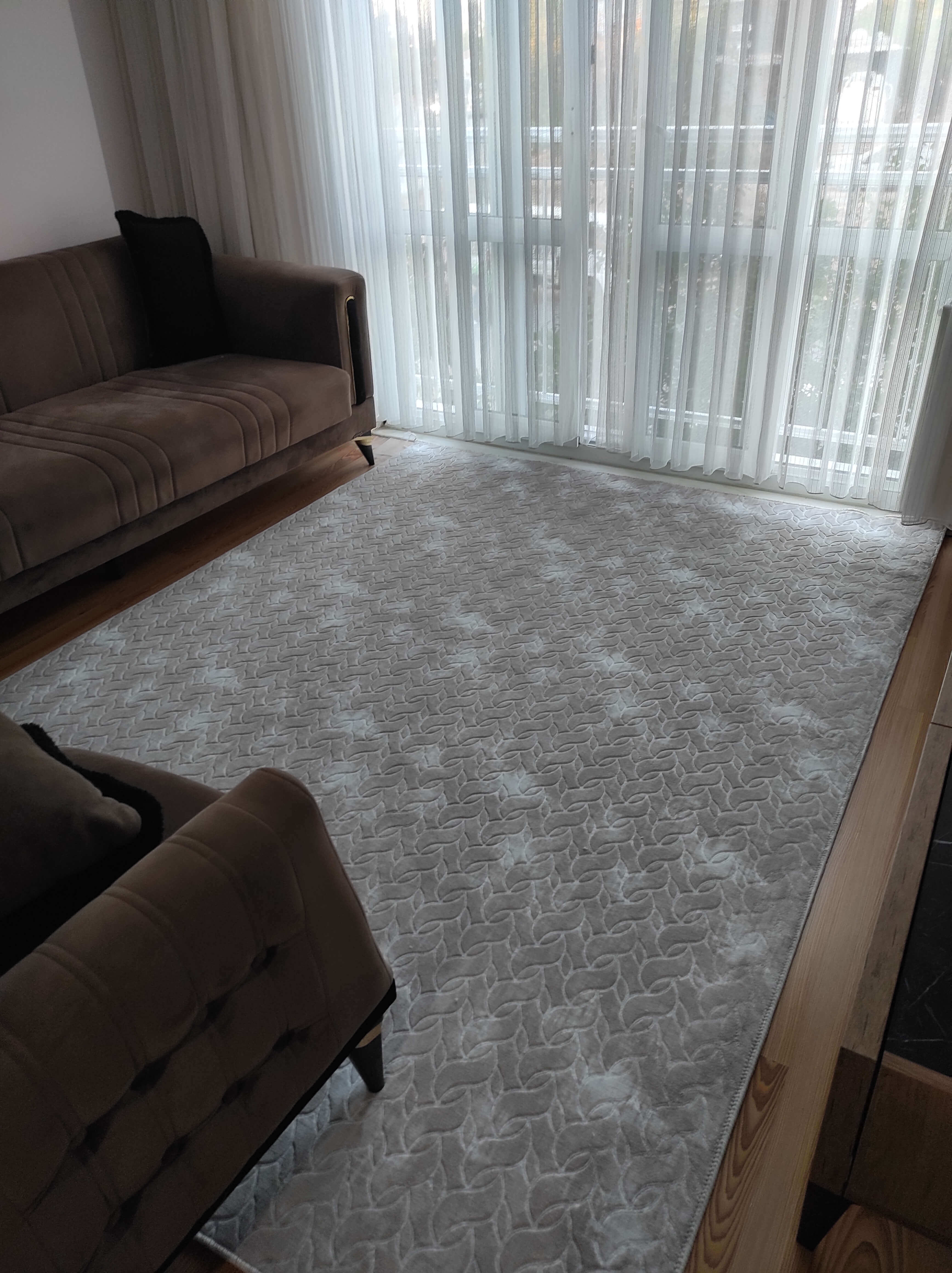 Modern Empoz Kaymaz Halı Modelleri Kepez